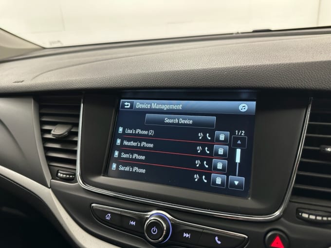 2025 Vauxhall Astra