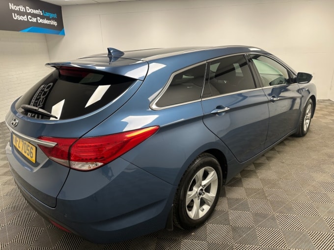 2025 Hyundai I40