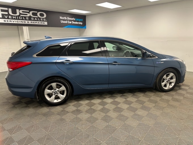 2025 Hyundai I40