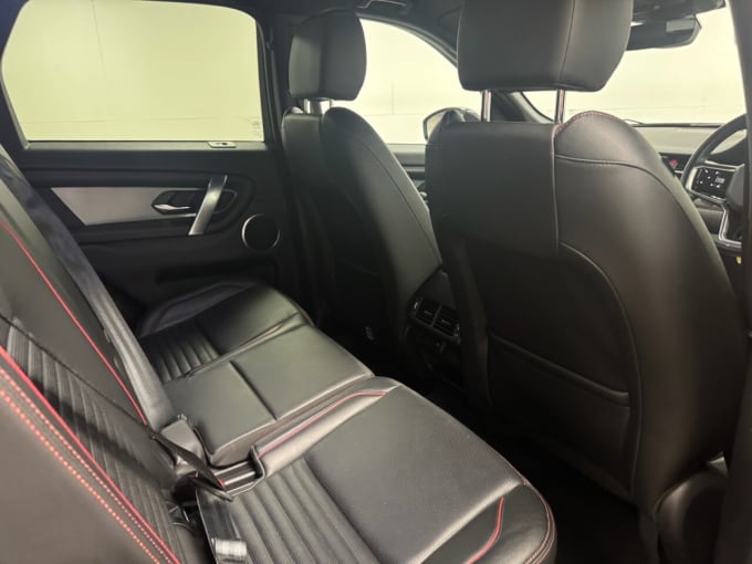 2025 Land Rover Discovery Sport