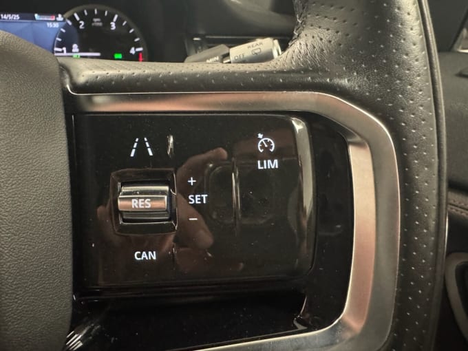 2025 Land Rover Discovery Sport