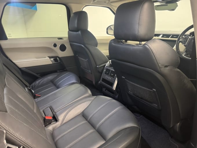 2025 Land Rover Range Rover Sport