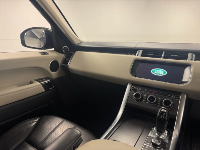 2025 Land Rover Range Rover Sport