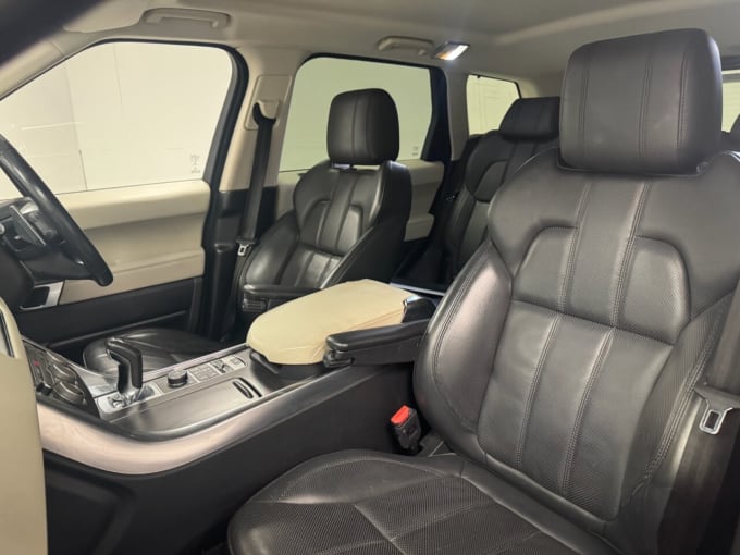 2025 Land Rover Range Rover Sport