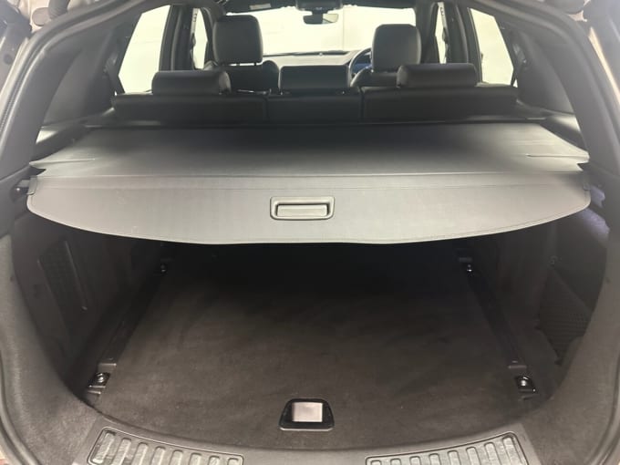 2025 Land Rover Discovery Sport