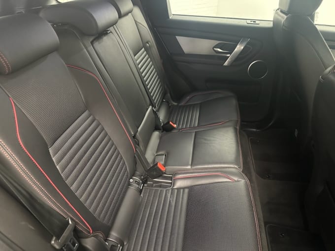 2025 Land Rover Discovery Sport