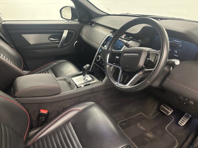2025 Land Rover Discovery Sport