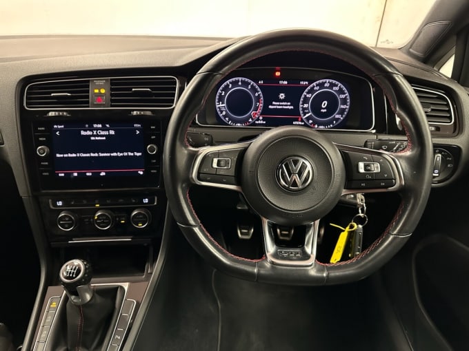 2025 Volkswagen Golf