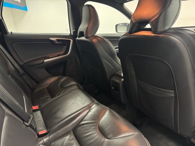 2025 Volvo Xc60