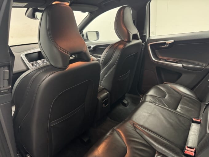 2025 Volvo Xc60