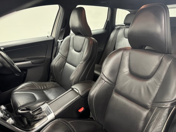 2025 Volvo Xc60