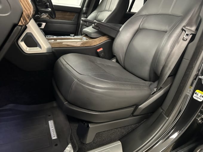 2025 Land Rover Range Rover