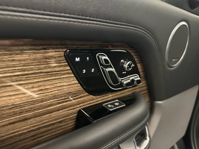 2025 Land Rover Range Rover