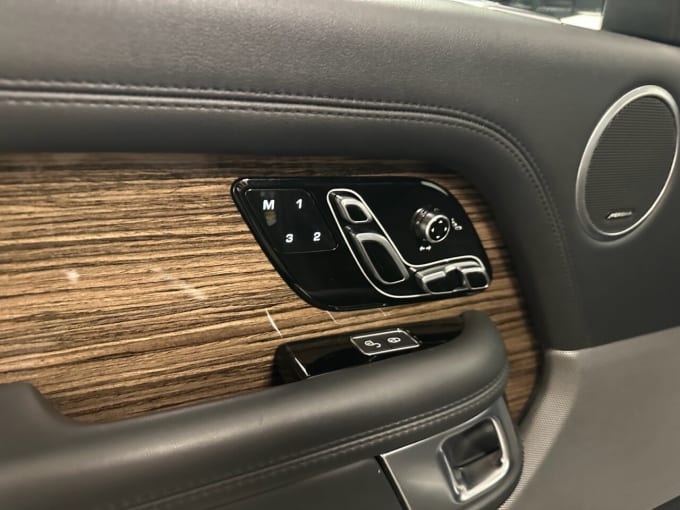 2025 Land Rover Range Rover