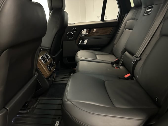 2025 Land Rover Range Rover