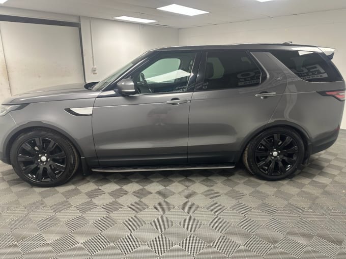 2025 Land Rover Discovery