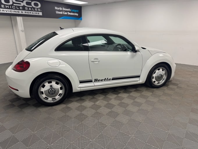 2025 Volkswagen Beetle