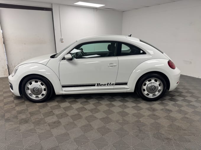 2025 Volkswagen Beetle