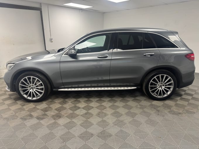 2025 Mercedes-benz Glc