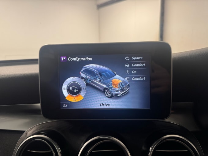 2025 Mercedes-benz Glc