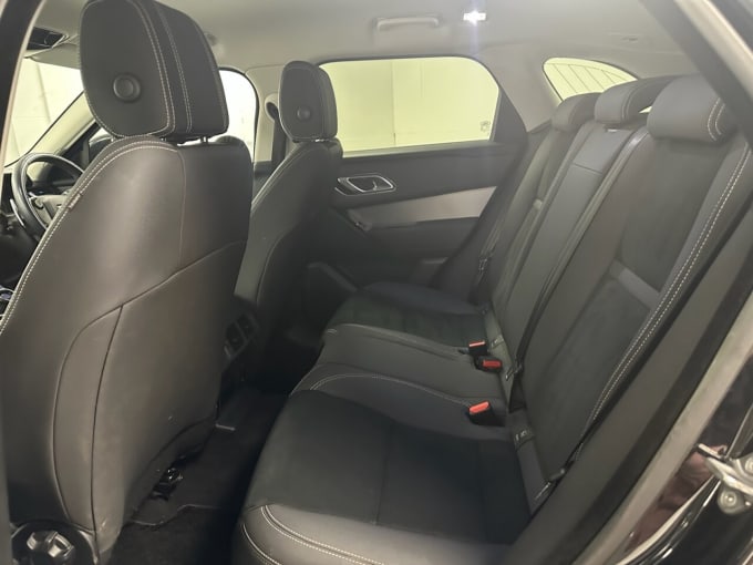 2025 Land Rover Range Rover Velar