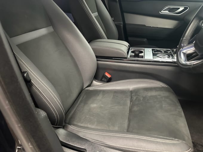 2025 Land Rover Range Rover Velar