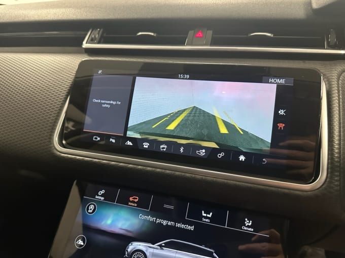 2025 Land Rover Range Rover Velar