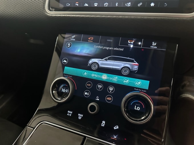 2025 Land Rover Range Rover Velar