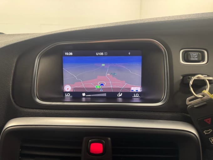 2018 Volvo V40