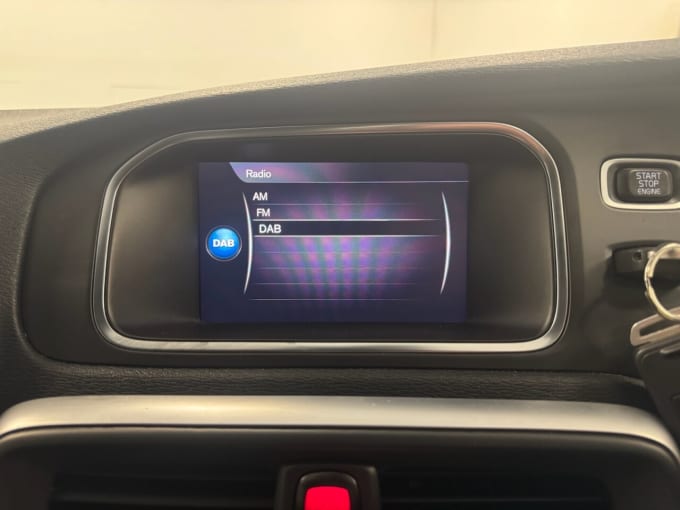 2018 Volvo V40