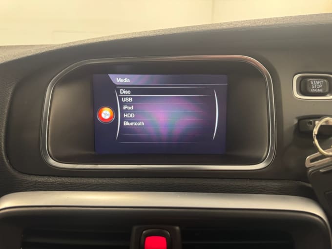 2018 Volvo V40