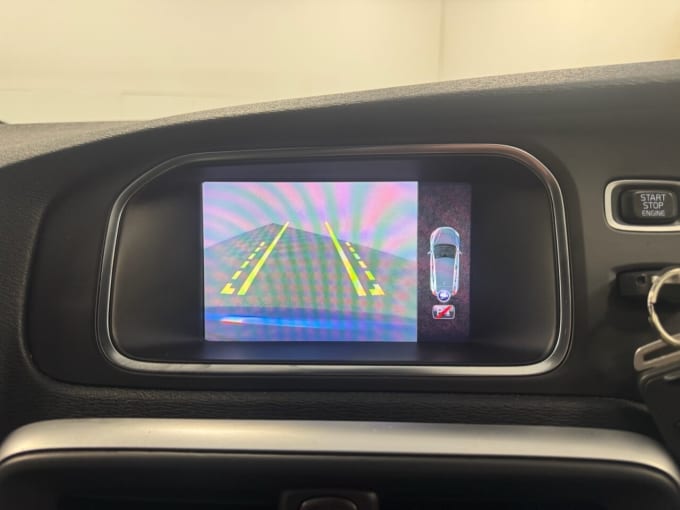2018 Volvo V40