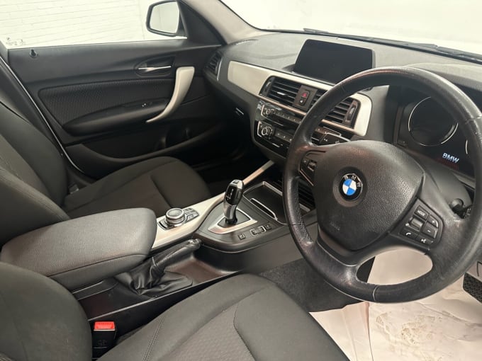 2025 BMW 1 Series