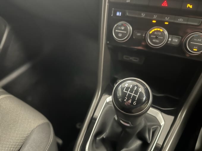 2025 Volkswagen T-roc