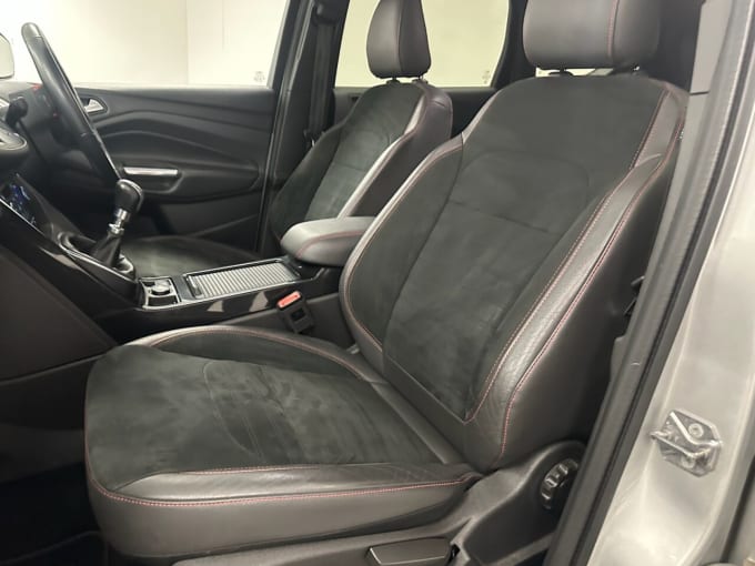 2025 Ford Kuga