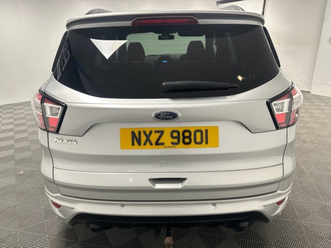 2025 Ford Kuga