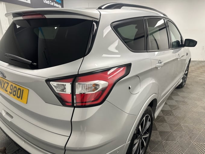 2025 Ford Kuga