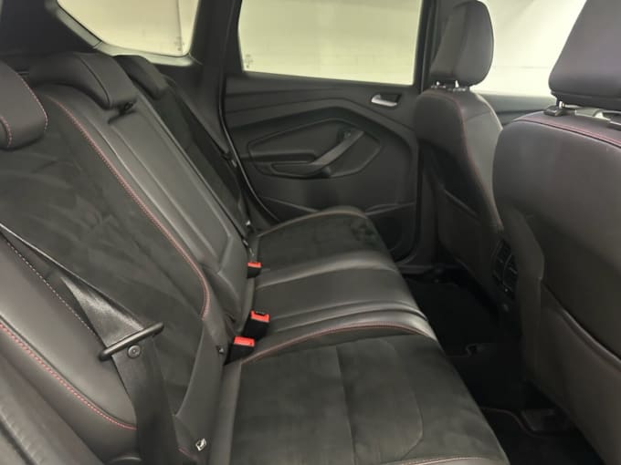 2025 Ford Kuga
