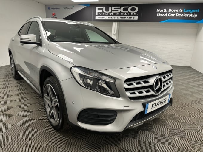 2025 Mercedes-benz 180