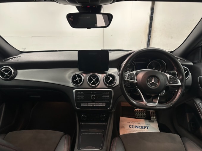 2025 Mercedes-benz 180