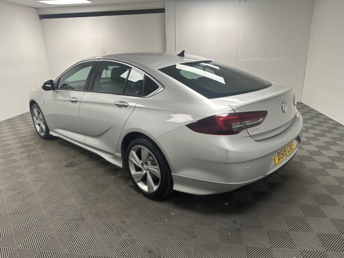 2025 Vauxhall Insignia