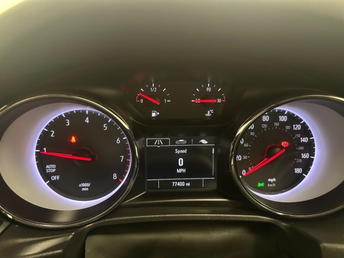 2025 Vauxhall Insignia