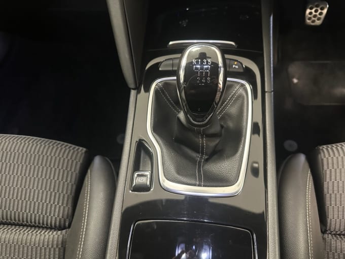2025 Vauxhall Insignia