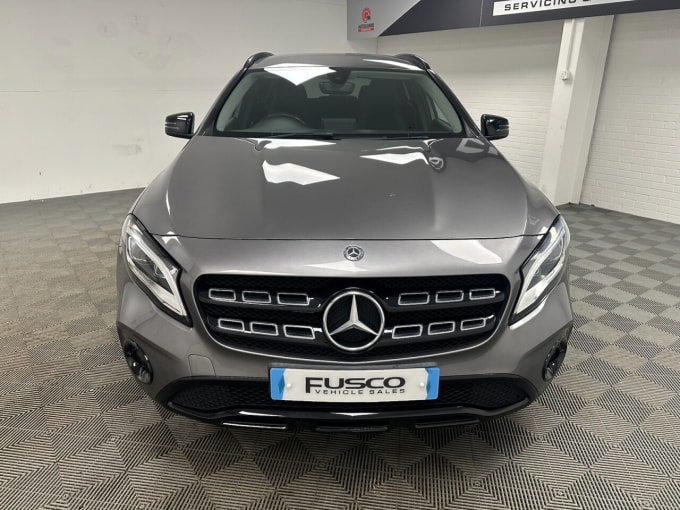 2025 Mercedes-benz 180