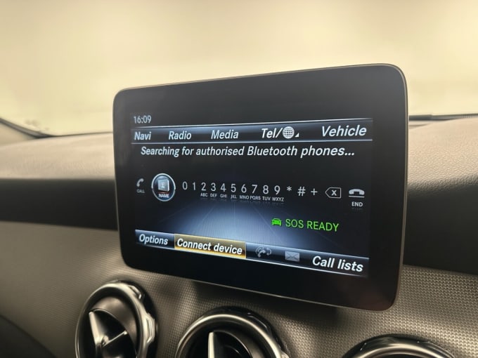 2025 Mercedes-benz 180