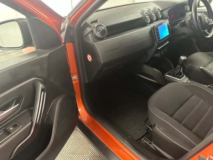 2025 Dacia Duster