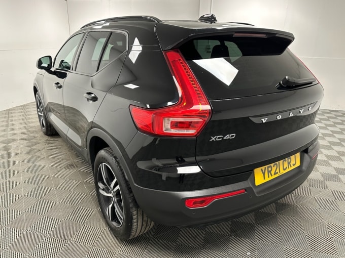 2025 Volvo Xc40