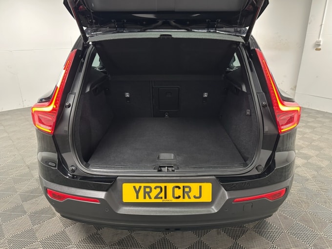 2025 Volvo Xc40