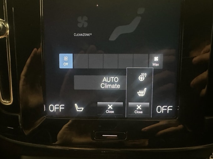 2025 Volvo Xc40