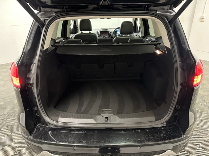 2025 Ford Kuga